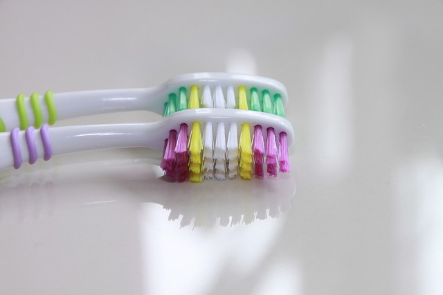 colgate-88030_640