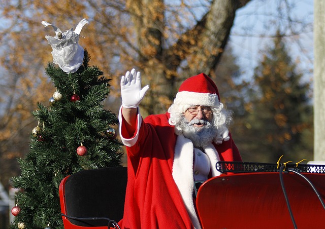 santa-1024451_640